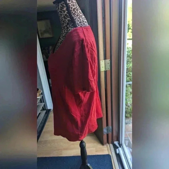 Croft & Barrow Essential V-Neck Women's T-shirt Red Large (EUC) - Picture 7 of 8